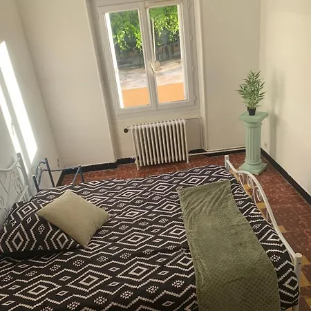 Hébergement de vacances Maison 2 Chambres Grande Terrasse Proche Gare